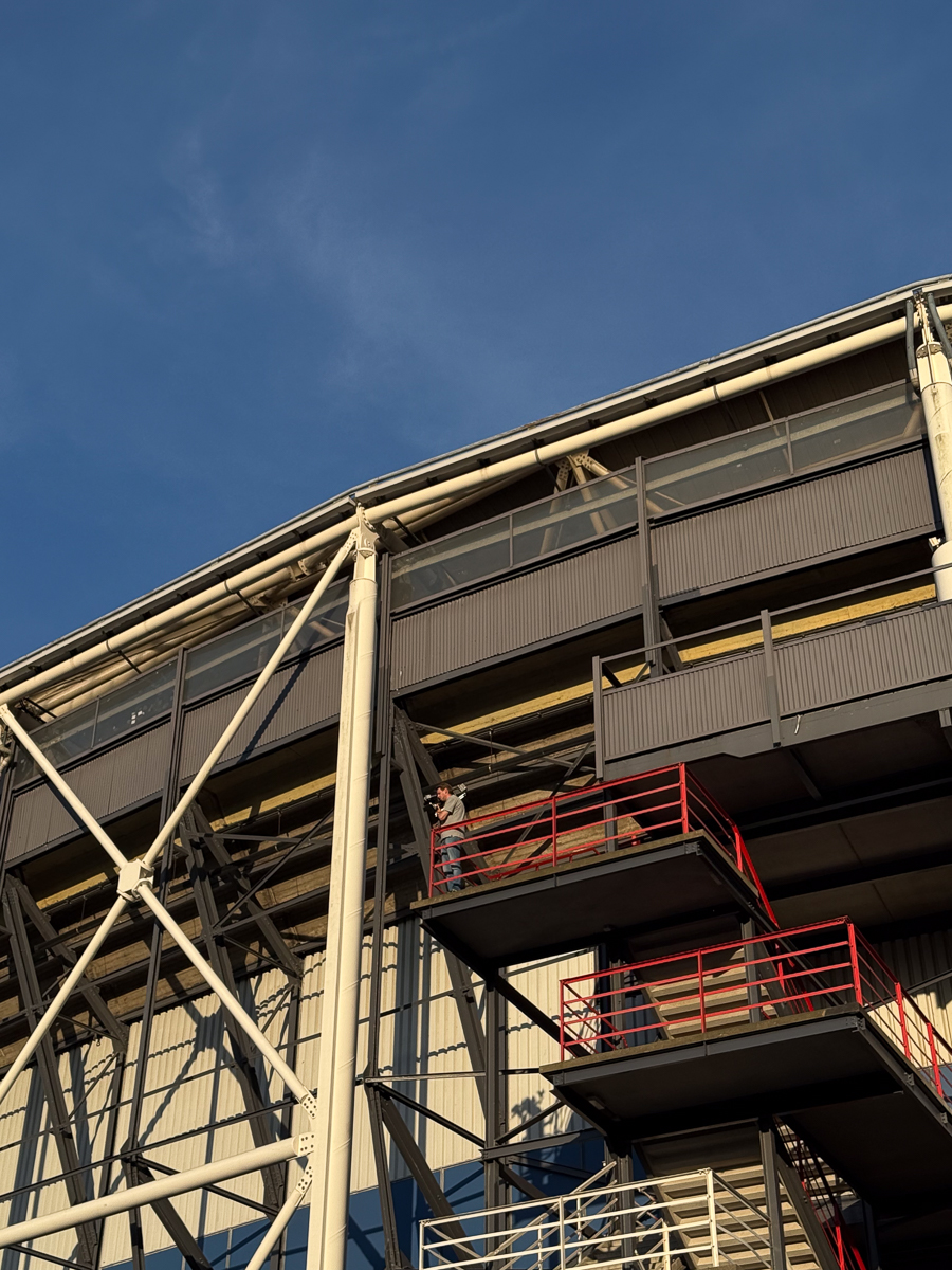 Behind the scenes De Feijenoorder